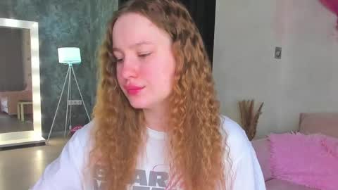Lina online show from June 10, 12:11 am