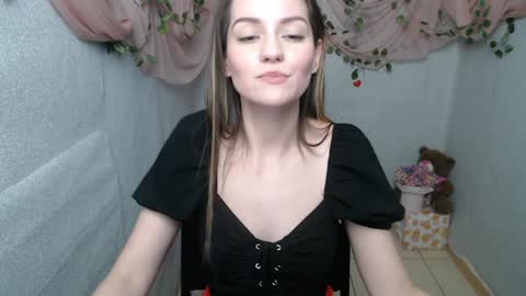 Snapshot of lina_star_s chatting on January 18, 9:56 am Lina online show from January 18, 9:56 am