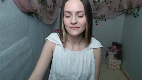 Snapshot of lina_star_s chatting on January 20, 6:42 am Lina online show from January 20, 6:42 am