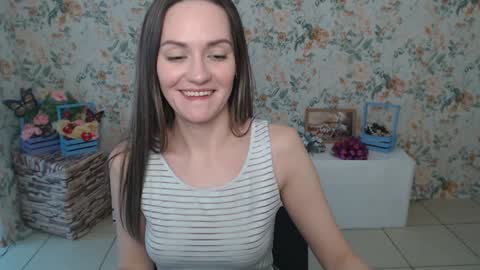 Snapshot of lina_star_s chatting on February 6, 10:15 am Lina online show from February 6, 10:15 am