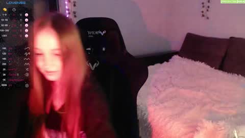 linaandliam online show from February 13, 7:15 am