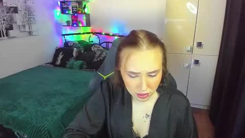 Lina online show from February 7, 10:57 pm