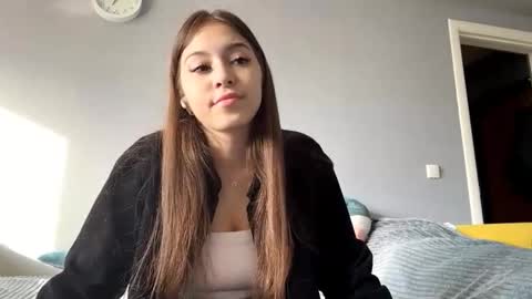 Elin online show from September 27, 11:26 am