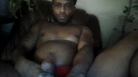 Snapshot of lincolnlongdick chatting on December 19, 2:02 pm Richie Rich online show from December 19, 2:02 pm