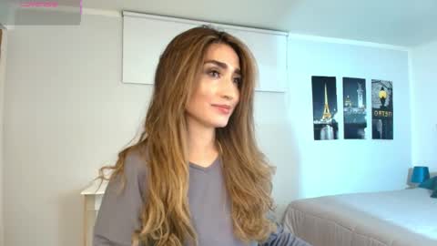 Maria Paula online show from May 24, 12:21 pm