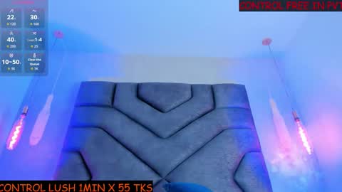 Snapshot of linda_saenz1 chatting on November 30, 12:42 pm Linda Saenz online show from November 30, 12:42 pm