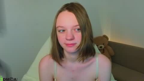 My real name is Olivia online show from March 14, 1:12 am