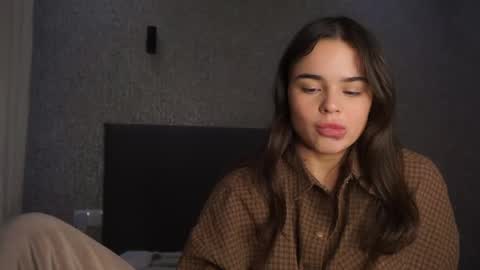 Linda online show from April 13, 1:38 pm