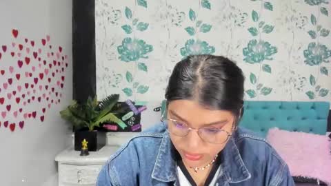 Snapshot of lindabreexlove chatting on February 27, 6:31 pm online show from February 27, 6:31 pm