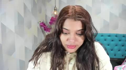 Snapshot of lindabreexlove chatting on September 14, 4:11 am online show from September 14, 4:11 am