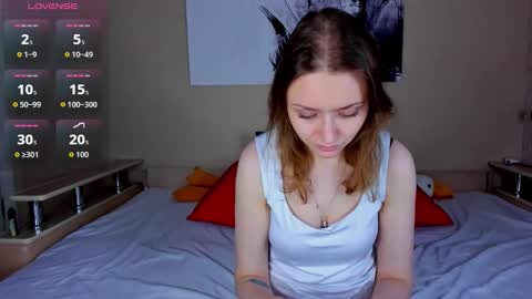 Snapshot of lindaeva chatting on October 1, 10:43 am Linda online show from October 1, 10:43 am