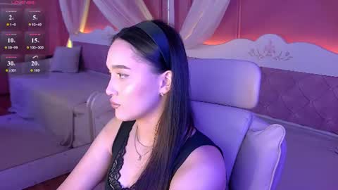 Snapshot of lindamaxx chatting on August 6, 9:22 am Linda online show from August 6, 9:22 am