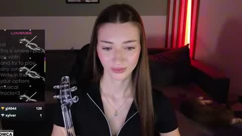 Snapshot of lindsey_mey chatting on June 23, 10:08 pm Lindsey online show from June 23, 10:08 pm
