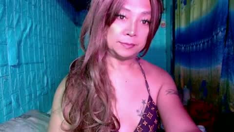 Snapshot of linkingqueens69 chatting on June 22, 3:58 am linkingqueens69 online show from June 22, 3:58 am