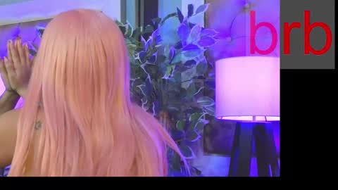 Luciana online show from March 12, 12:10 am