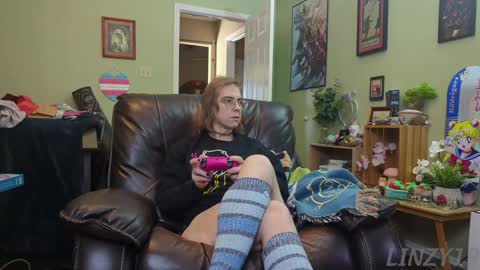 Linzy19 online show from January 21, 6:23 pm