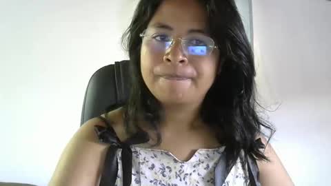 Liora selenex online show from March 30, 3:51 am