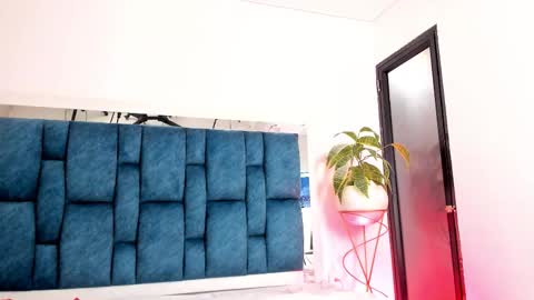 Liorah wolf online show from March 12, 8:04 pm