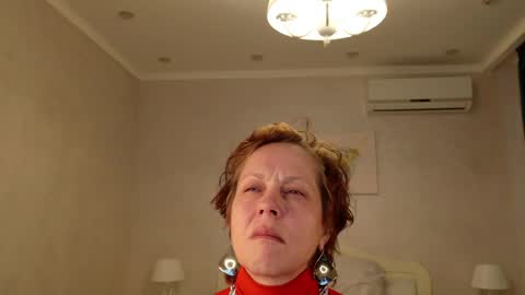 Liora Weiss online show from April 2, 7:50 am