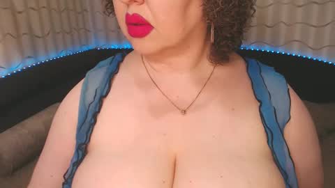 LIpsAddiction online show from January 11, 2:15 pm