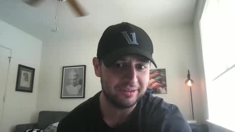 Snapshot of lipwild123 chatting on June 7, 5:16 pm lipwild123 online show from June 7, 5:16 pm