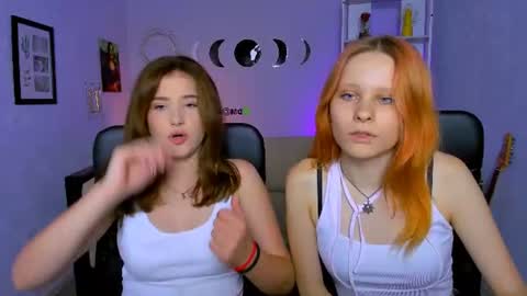Snapshot of lira_loss chatting on August 5, 7:22 am Lira online show from August 5, 7:22 am