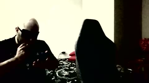 Snapshot of lisa_axel chatting on February 23, 2:42 am Lisa Axel online show from February 23, 2:42 am