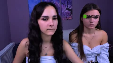 Snapshot of lisa_dark_ chatting on November 9, 4:33 am Lisa online show from November 9, 4:33 am