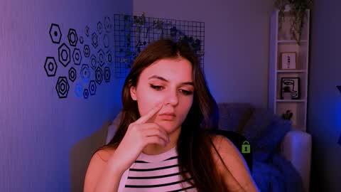 Snapshot of lisa_dark_ chatting on December 1, 1:16 pm Lisa online show from December 1, 1:16 pm