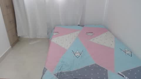 Lisa Santos online show from March 6, 4:25 pm