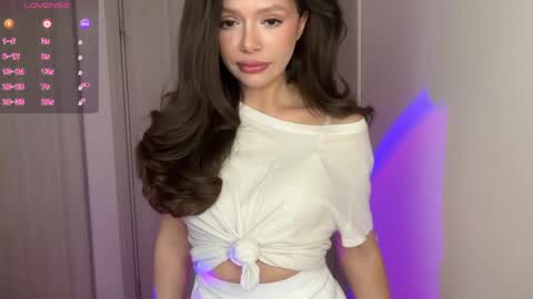 lisa_graham online show from April 11, 3:55 am