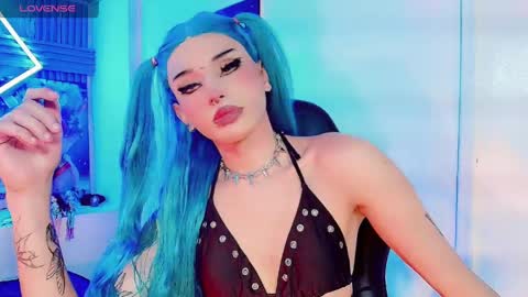 lisa_sparkleee online show from April 9, 3:06 am