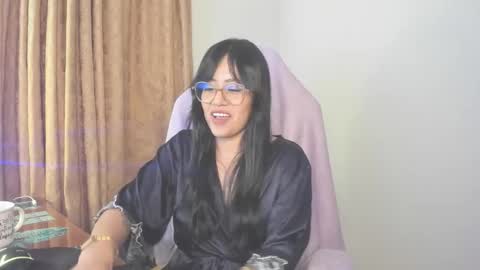 Lisa Thompson online show from February 13, 3:02 am