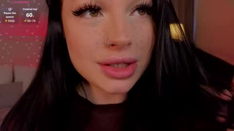 lisaaaliss online show from May 15, 11:17 am
