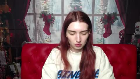 LisaDarcy online show from January 5, 5:27 pm