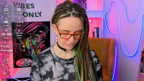 Lisa online show from March 21, 5:45 am