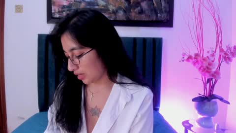 Snapshot of lisahadwiin chatting on January 18, 9:13 pm LisaHadwiin online show from January 18, 9:13 pm