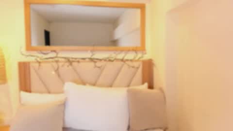 lisa online show from March 11, 12:22 pm