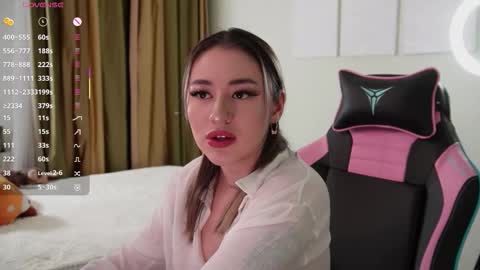 Snapshot of lisamayson chatting on December 3, 5:44 pm LISA online show from December 3, 5:44 pm