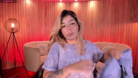 Snapshot of lisamonroe_ chatting on February 6, 12:26 pm LISA MONROE online show from February 6, 12:26 pm