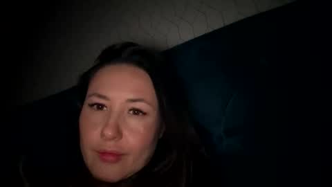 lisandriaa online show from April 10, 10:25 pm