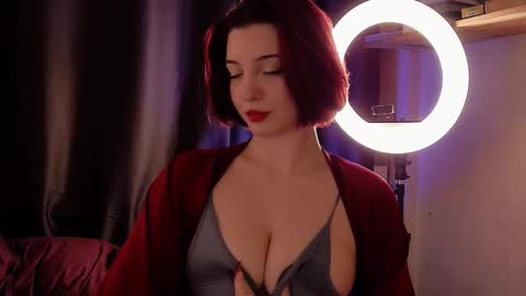 Snapshot of lisavamp chatting on November 14, 12:31 am LisaVamp online show from November 14, 12:31 am