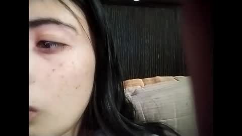 Snapshot of lisbeth_99 chatting on February 13, 10:33 pm Lis online show from February 13, 10:33 pm