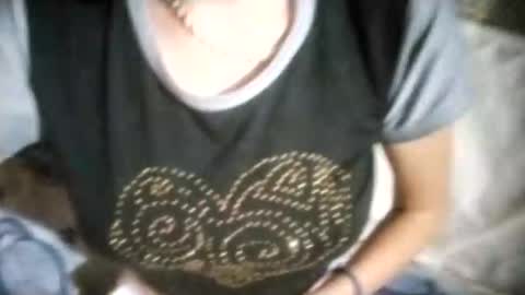 Snapshot of lisbeth_99 chatting on February 23, 1:02 am Lis online show from February 23, 1:02 am