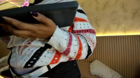 Snapshot of liss_reyes chatting on May 28, 12:02 pm Liss online show from May 28, 12:02 pm