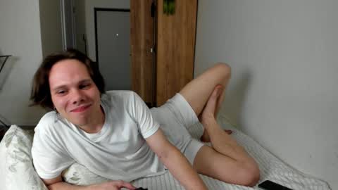 Alfie online show from December 3, 2:16 pm