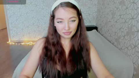 lissa_cristal_ online show from March 18, 9:23 am