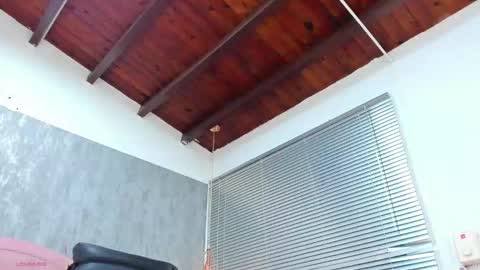 L I S S A  online show from December 4, 4:00 am