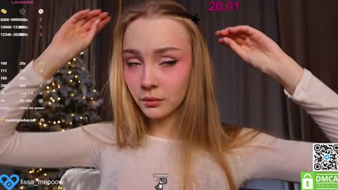 Snapshot of lissa_meooow chatting on January 26, 3:38 am your Liza again. Next stream Dec. 1 at 2 or 3 GMT online show from January 26, 3:38 am