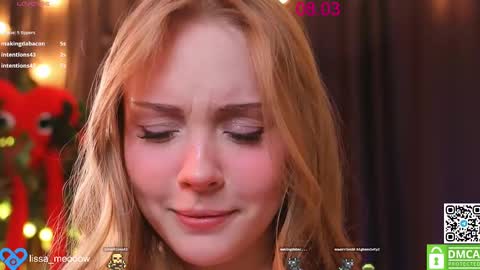 Snapshot of lissa_meooow chatting on March 8, 4:23 am your Liza again. Next stream Dec. 1 at 2 or 3 GMT online show from March 8, 4:23 am